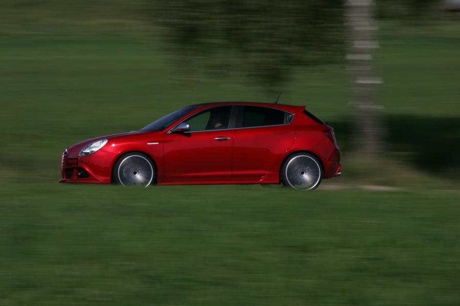  Alfa Romeo Giulietta by Novitec Rosso (940) 2011 года  (фото 13 из 21)